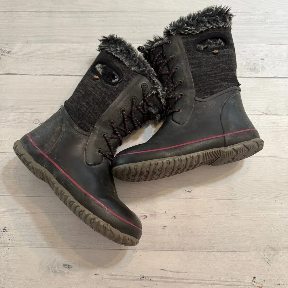 Bogs‎ girls black faux fur lined boots size 4